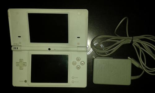 Excelente Precio Vendo Nintendo DSI incluye s - Imagen 1
