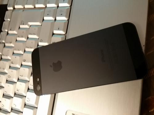 Vendo Iphone 5 de 16GB  Color: Black  Empresa - Imagen 2