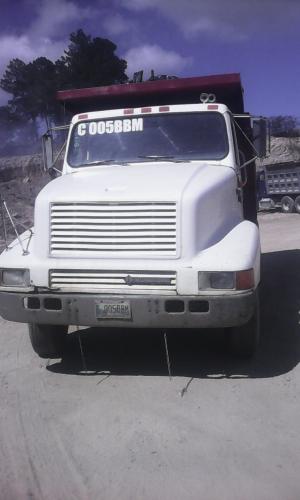 vendo camion inter modelo 90 de palangana de  - Imagen 2
