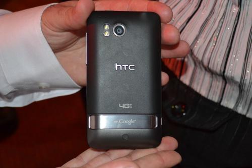 Teléfono HTC Thunderbolt CDMA LTE y EVDO  - Imagen 2