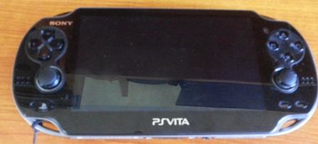 Remato PS Vita negrosolo consolas y cargador - Imagen 1