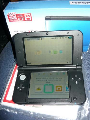 nintendo 3DS XL NUEVO con 2 juegos fifa 2013  - Imagen 2