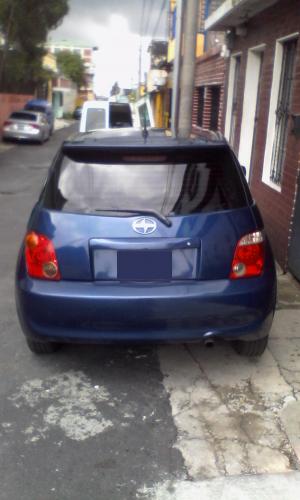 Vendo Toyota scion XA automtico modelo 2006 - Imagen 3