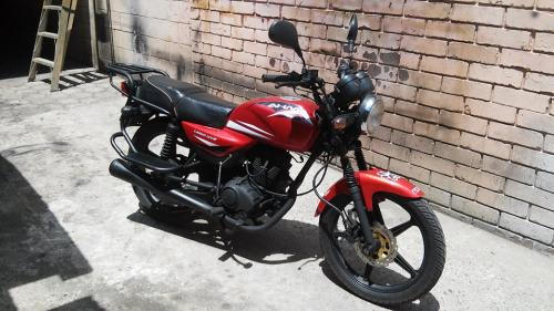 Vendo moto AHM cc125 en buenas condiciones L - Imagen 1
