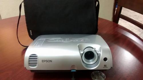 Proyector Epson Powerlite S3 3800 lumenes T - Imagen 1