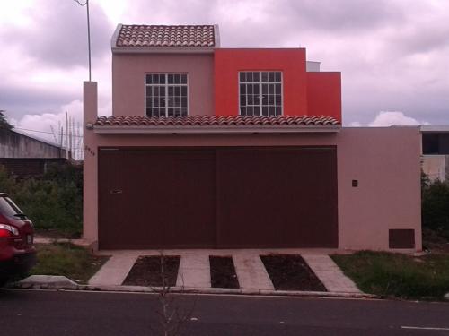 Vendo casa nueva  en Hacienda Real zona 16  s - Imagen 1