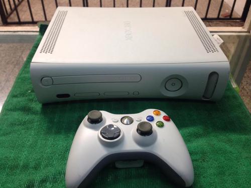 Xbox 360 placa jasper color blanco  chipeado  - Imagen 1