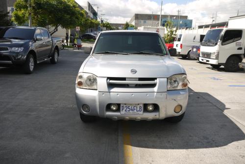 Vendo Bonito PickUp Nissan Frontier XE 2002 - Imagen 3