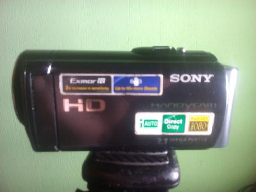 Vendo Camara de vídeo Sony HDRCX110 Touch   - Imagen 2
