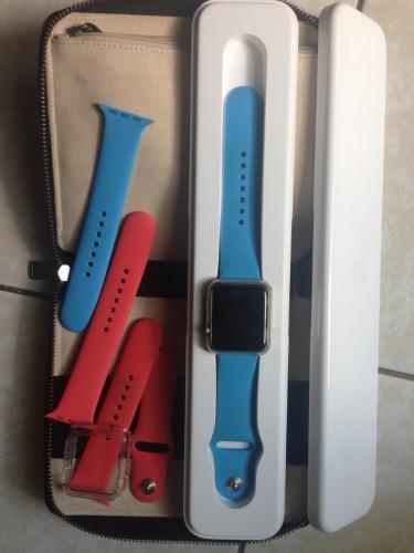 Vendo apple watch 42mm con dos pulseras de co - Imagen 1