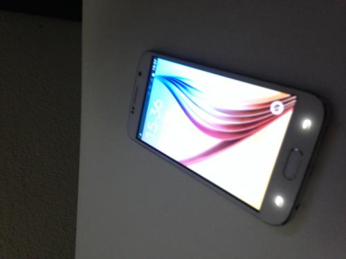 Ganga vendo Samsung Galaxy 6 esta rajado de a - Imagen 1