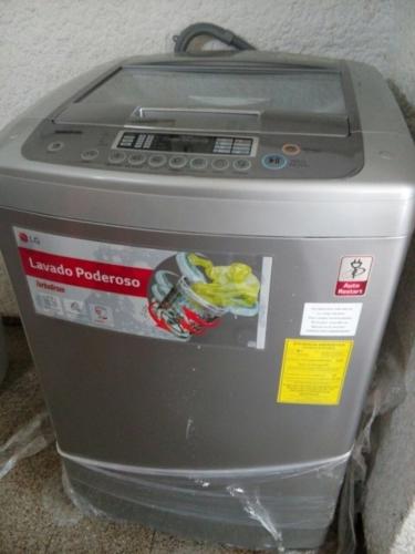 Vendo lavadora LG nuevicima modelo Turbo Dr - Imagen 2