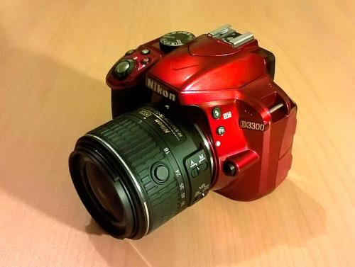 Linda cmara profesional Nikon D3300 color R - Imagen 1