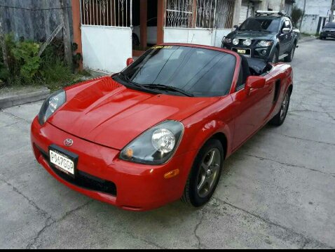 Toyota MR2 Spyder 2001 convertible impecable  - Imagen 1