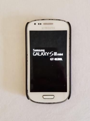 REMATO Samsung galaxy S3minitiene un su lleg - Imagen 2