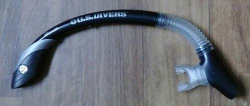 Un snorkel usdivers color negro y gris usad - Imagen 1