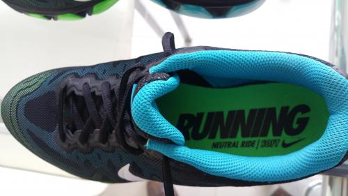 Vendo zapatos Nike nuevos  Q350 - Imagen 3