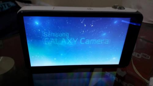 Q130000 Samsung GALAXY Camera: Característ - Imagen 3
