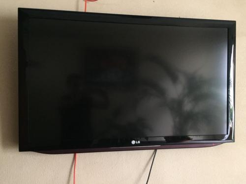 TV LG de 47 Pulgadas Tecnología LCDLED cu - Imagen 1