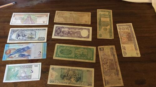 Vendo lote de billetes antiguos a buen precio - Imagen 2