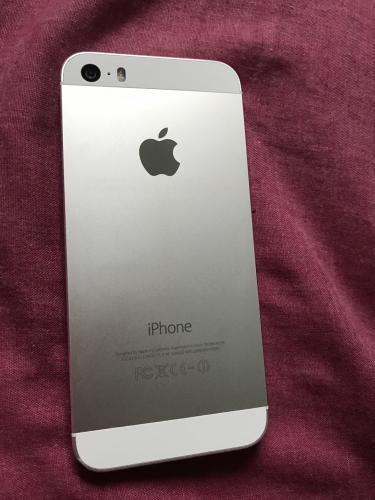 Vendo iPhone 5s Silver 16GB de Claro nicam - Imagen 2