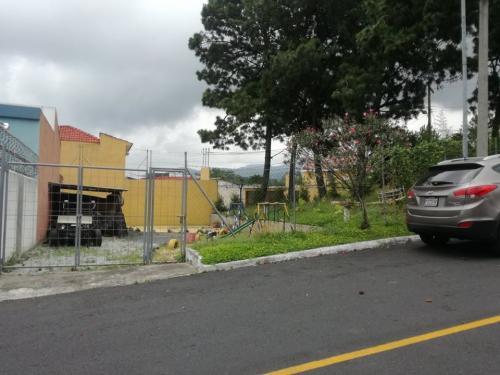 Vende terreno en San Cristóbal Sector B3 de - Imagen 2