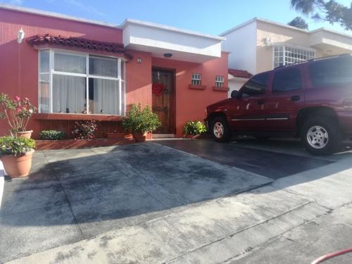 Casa a la venta ubicada en San Cristóbal Sec - Imagen 1