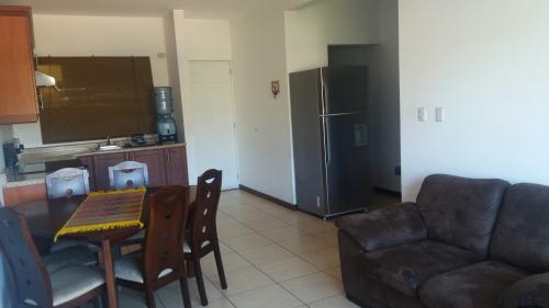Vendo apartamento en Torres Villa Linda 31 av - Imagen 1