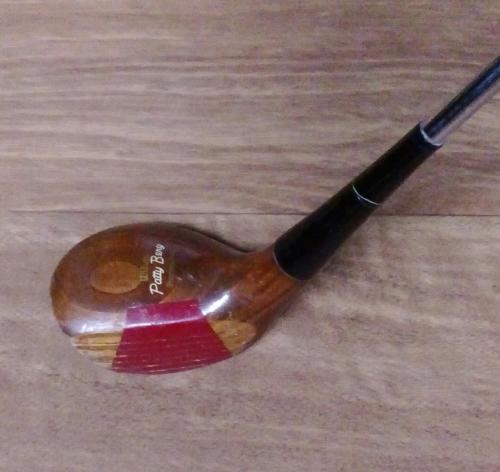 1 palo de golf madera profesional marca Patty - Imagen 1