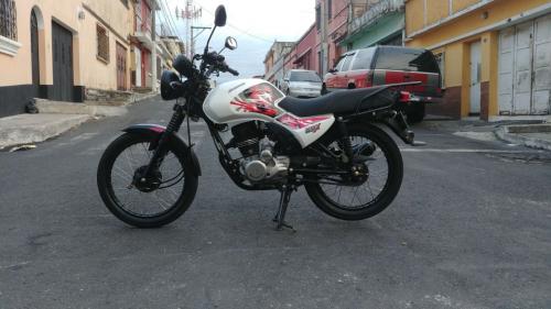 Vendo motocicleta marca freedom max 125 model - Imagen 1