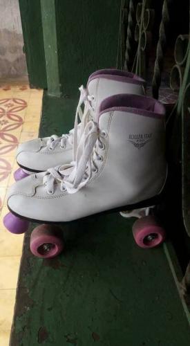 Vendo en Retalhuleu patines para chicas size - Imagen 1