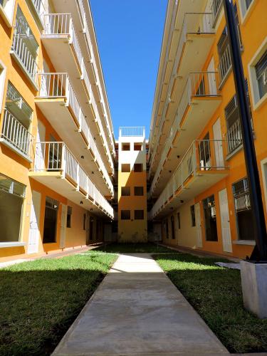 Rento apartamentos Refugio de San Rafael zona - Imagen 1
