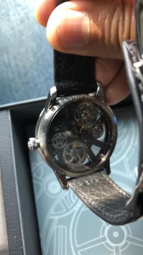 URGE: Vendo este bello reloj para hombre marc - Imagen 1