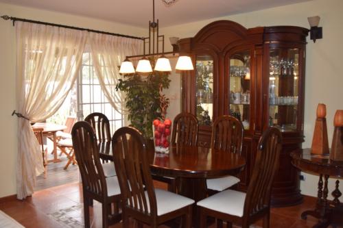 Vendo hermosa casa en Colonia Lourdes Zona 16 - Imagen 3