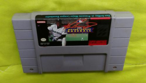 Un juego super Nintendo béisbol Ken Griffey  - Imagen 1