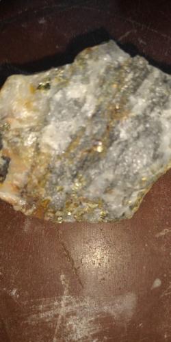 Compramos Mineral con Oro rocas o arenas 10 a - Imagen 2