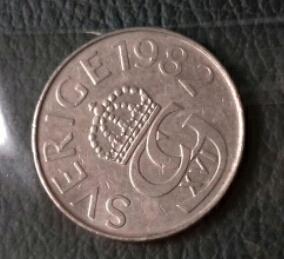 Moneda Suecia 5 CORONAS Fecha 1982 Moneda S - Imagen 2