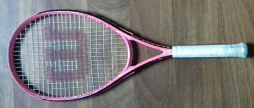 Vendo una Raqueta de Tenis marca Wilson mujer - Imagen 3