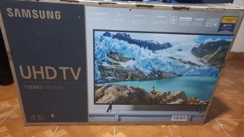 Vendo precioso televisor samsung 43
