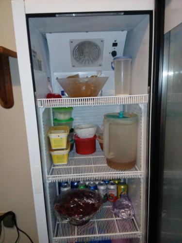 Vendo refrigerador FOGEL en Q3600  Contacto - Imagen 2