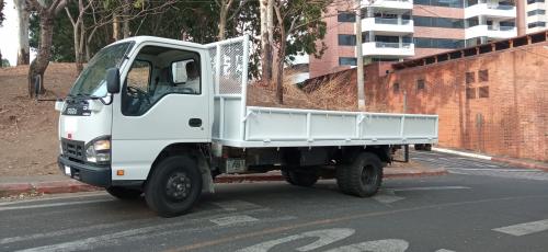 Vendo camión Isuzu QKR modelo 2018 Turbado - Imagen 2