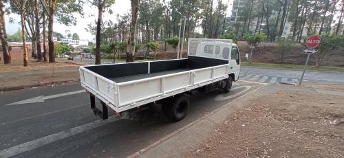 Vendo camión Isuzu QKR modelo 2018 Turbado - Imagen 3