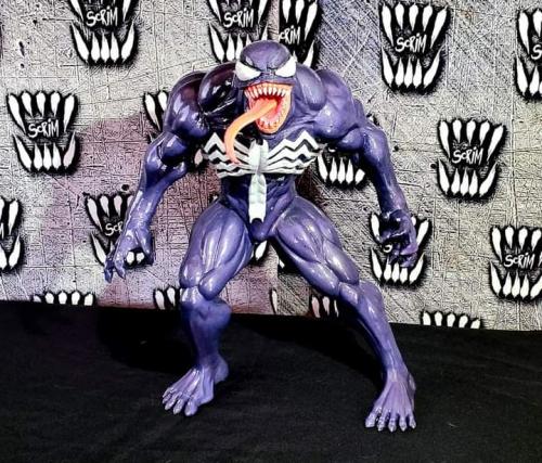 VENDO Venom escultura  estuatilla   Polimero  - Imagen 1