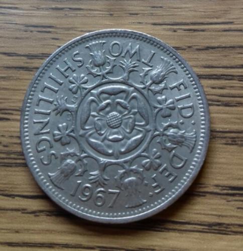 1967 Moneda antigua BRITÁNICA TWO SHILLINGS - Imagen 1