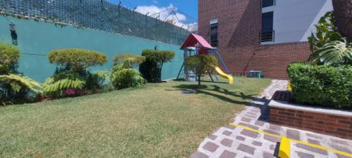 Casa en Condominio en Renta en zona 14 Guatem - Imagen 3