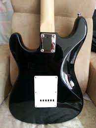 Vendo Guitarra Electrica Palmer Estratocaster - Imagen 2
