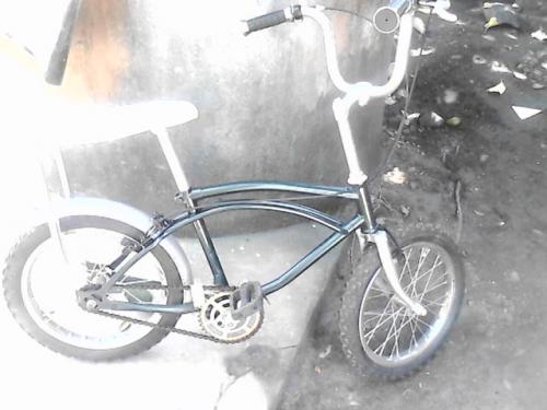 hola vendo bicicleta antigua  16 con llantas - Imagen 3