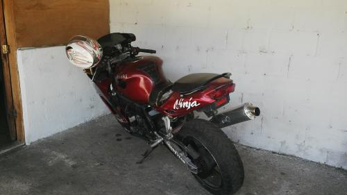 moto vendo ninja Kawasaki modelo 98 motor 9 - Imagen 1