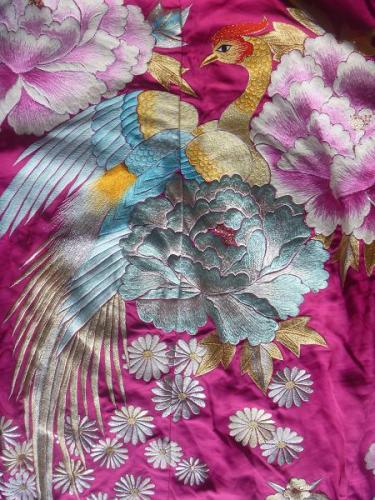 Kimono Nupcial o Uchikake Bordado Q2 50000  - Imagen 2
