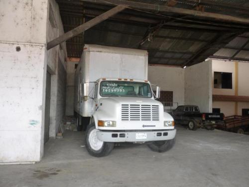 Vendo camion Internacional modelo 1999 DT466  - Imagen 1
